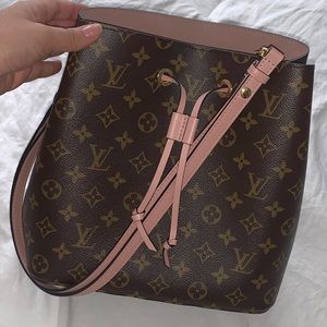 Louis Vuitton NeoNoe Pink